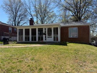 7710 Carleton Avenue, University City, MO 63130