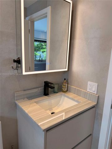 360 NW 40th Street 0, Miami, FL 33127