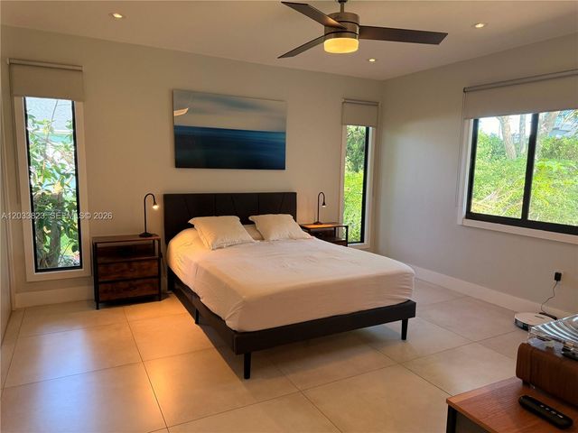360 NW 40th Street 0, Miami, FL 33127