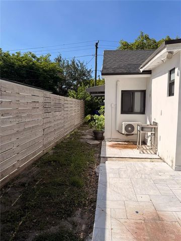 360 NW 40th Street 0, Miami, FL 33127