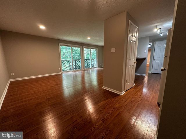 7 TEABERRY CT, Marlton, NJ 08053