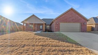 147 N Banner Avenue, Farmington, AR 72730