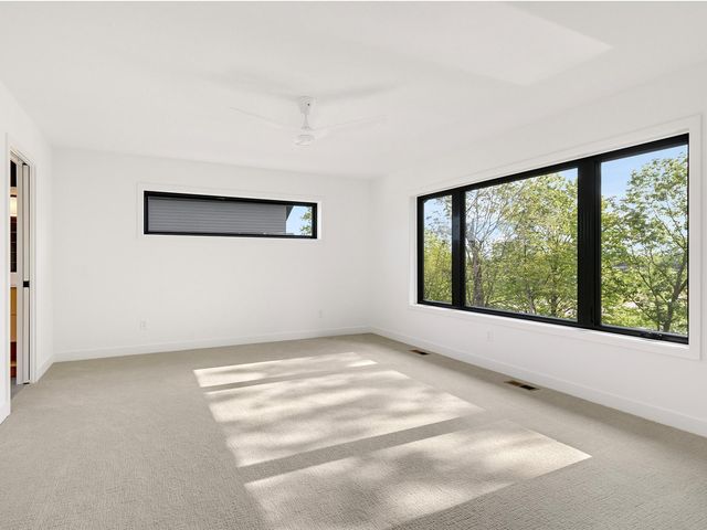 223 Old Wildwood Road, Mahtomedi, MN 55115