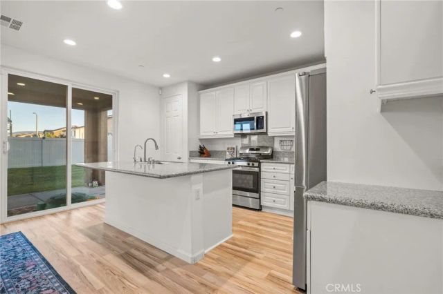 5148 W Avenue J5, Lancaster, CA 93536