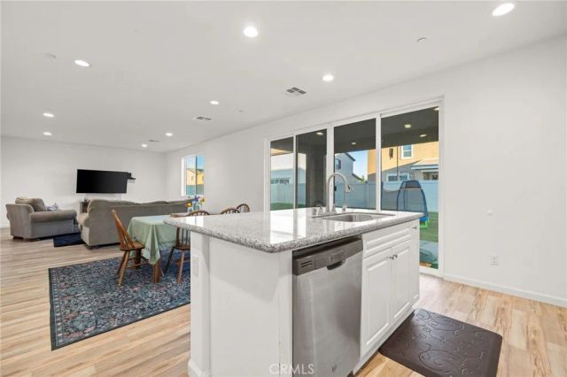 5148 W Avenue J5, Lancaster, CA 93536