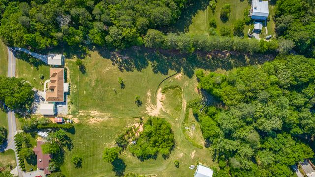 16660 N Star Cir, Bakewell, TN 37373