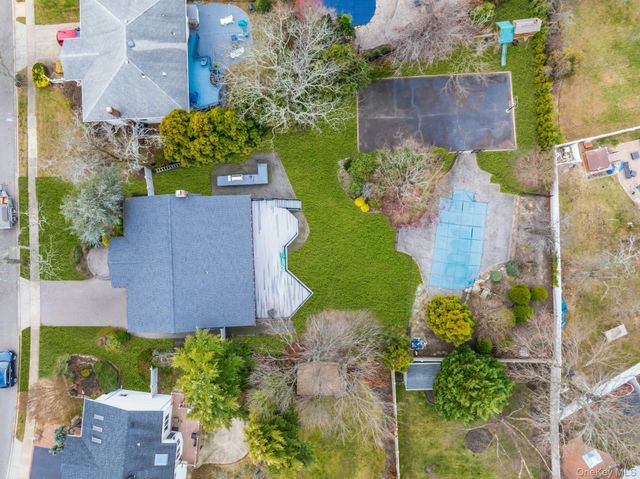 1815 Cynthia Lane, Merrick, NY 11566