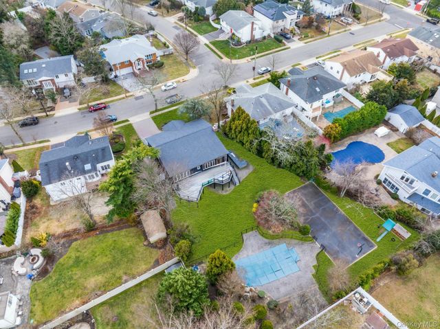 1815 Cynthia Lane, Merrick, NY 11566