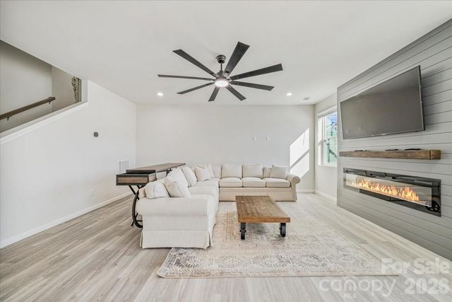 18905 Bankhead Road, Charlotte, NC 28278