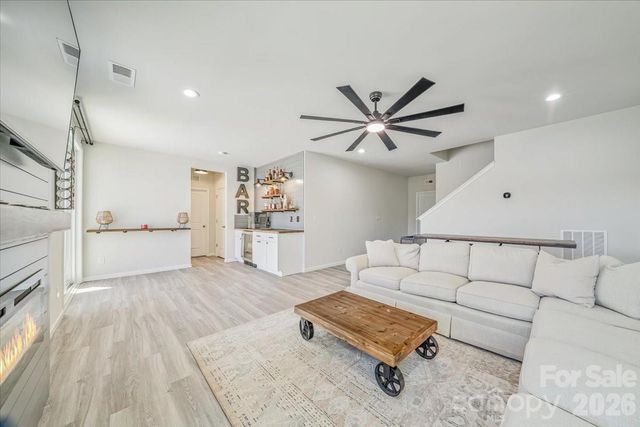 18905 Bankhead Road, Charlotte, NC 28278