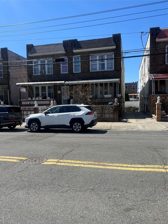 720 E 53rd Street, Brooklyn, NY 11203