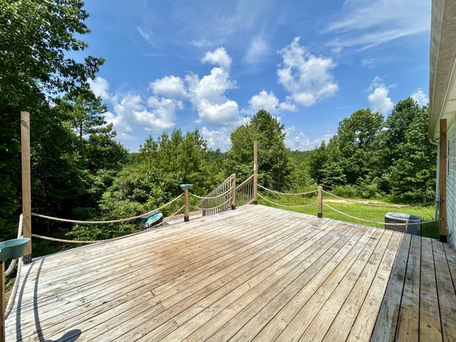 443 Sickler Rd, Hohenwald, TN 38462