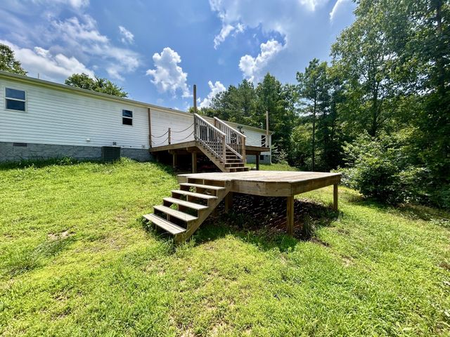 443 Sickler Rd, Hohenwald, TN 38462