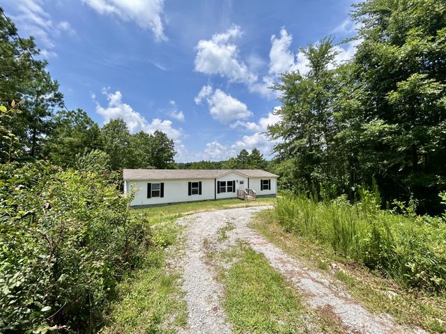 443 Sickler Rd, Hohenwald, TN 38462