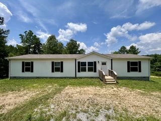 443 Sickler Rd, Hohenwald, TN 38462