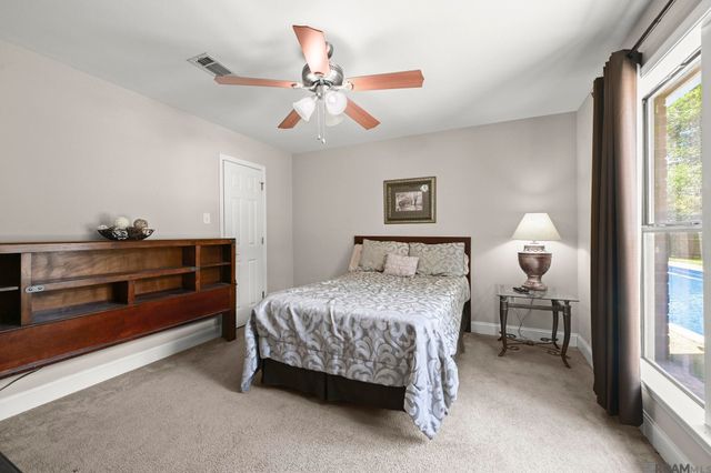120 Lakewood Ave, Denham Springs, LA 70726