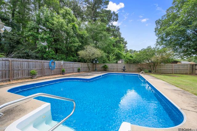 120 Lakewood Ave, Denham Springs, LA 70726