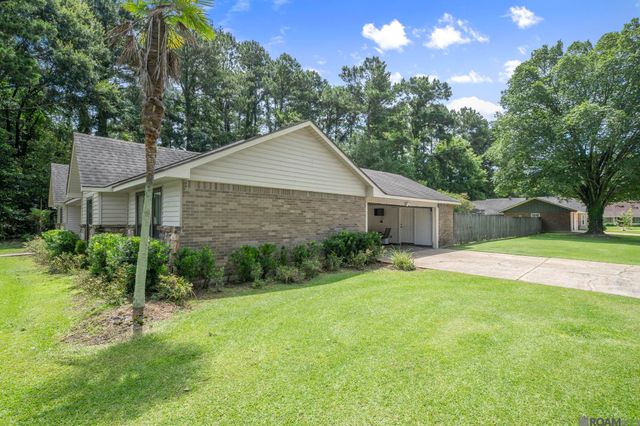 120 Lakewood Ave, Denham Springs, LA 70726