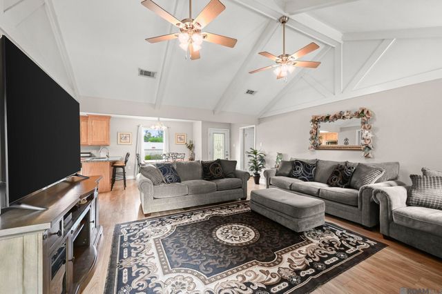 120 Lakewood Ave, Denham Springs, LA 70726