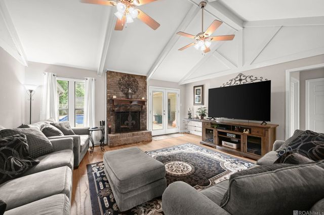 120 Lakewood Ave, Denham Springs, LA 70726