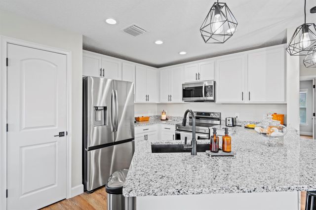 18779 NW 268th Street, Okeechobee, FL 34972