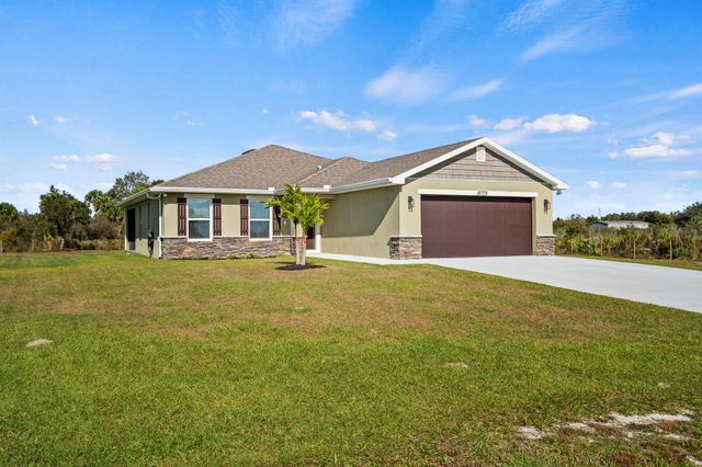 18779 NW 268th Street, Okeechobee, FL 34972