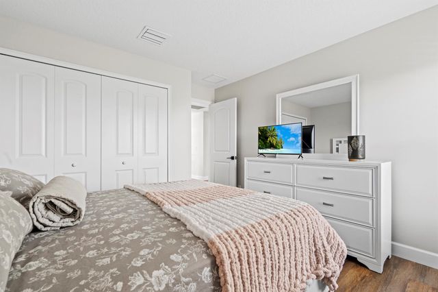 18779 NW 268th Street, Okeechobee, FL 34972