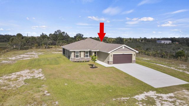 18779 NW 268th Street, Okeechobee, FL 34972