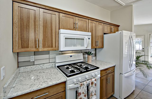 11800 W FADED WHISTLE Road, Skull Valley, AZ 86338