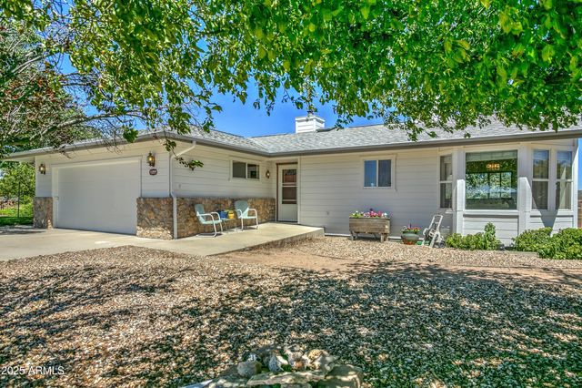 11800 W FADED WHISTLE Road, Skull Valley, AZ 86338