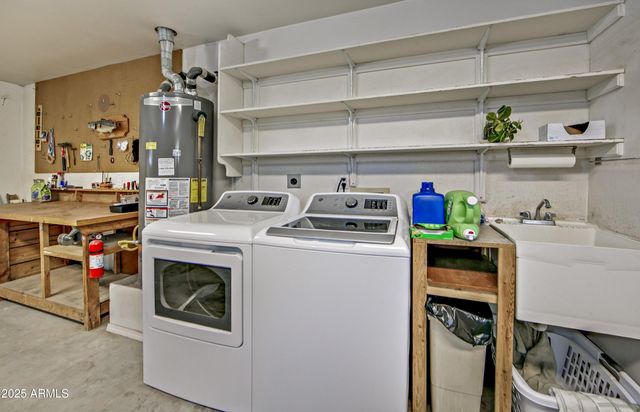 11800 W FADED WHISTLE Road, Skull Valley, AZ 86338