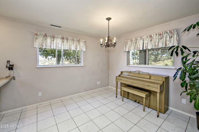 11800 W FADED WHISTLE Road, Skull Valley, AZ 86338