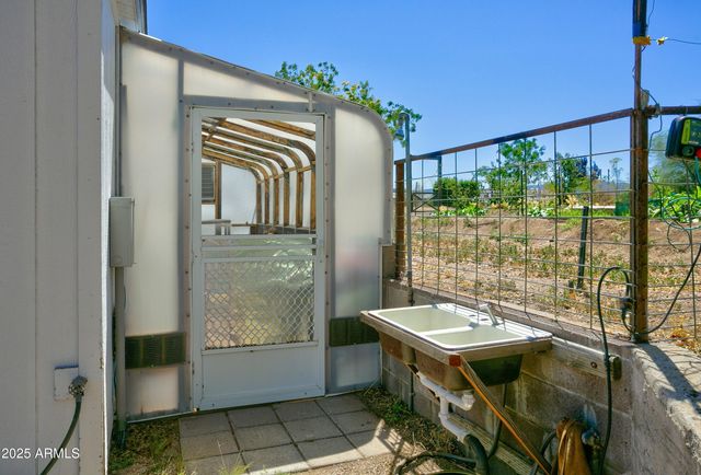 11800 W FADED WHISTLE Road, Skull Valley, AZ 86338