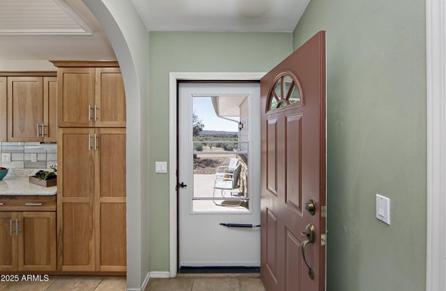 11800 W FADED WHISTLE Road, Skull Valley, AZ 86338