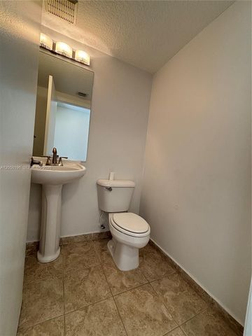 4931 N Harbor Isles Drive 203, Dania Beach, FL 33312