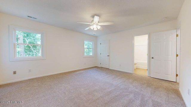 110 Greenford Place, Jacksonville, NC 28540