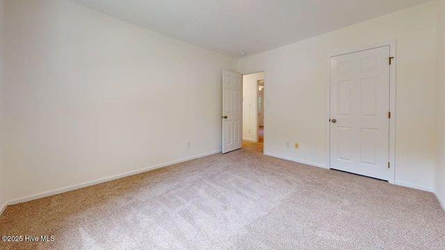 110 Greenford Place, Jacksonville, NC 28540