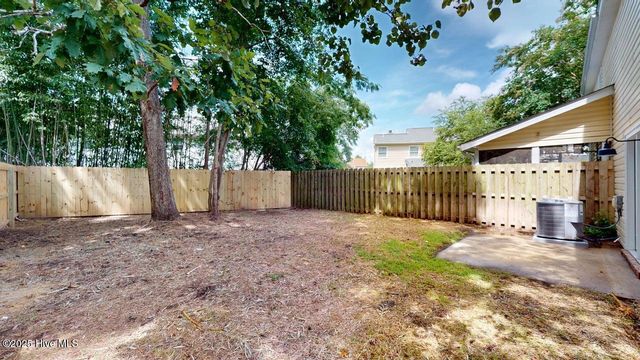 110 Greenford Place, Jacksonville, NC 28540