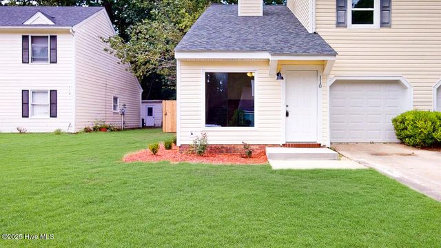 110 Greenford Place, Jacksonville, NC 28540