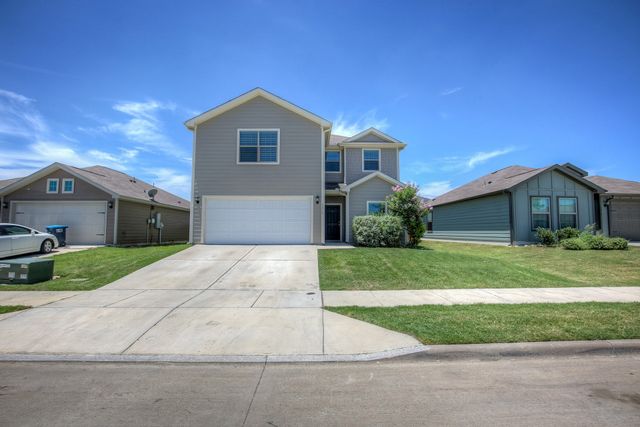8213 Buck Mountain Pass, Fort Worth, TX 76179