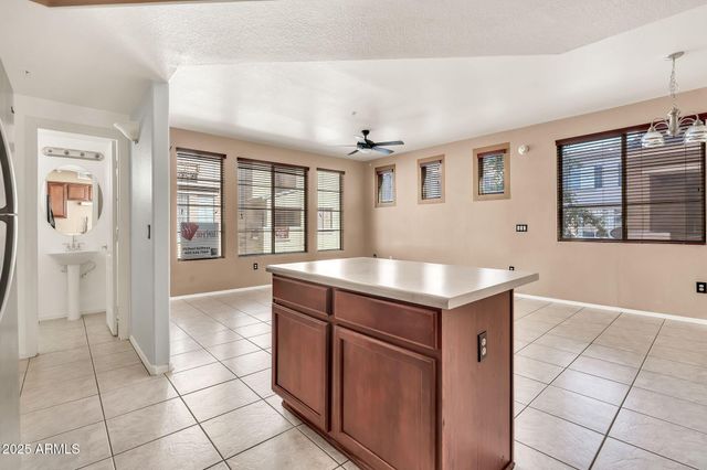 16825 N 14th Street 24, Phoenix, AZ 85022