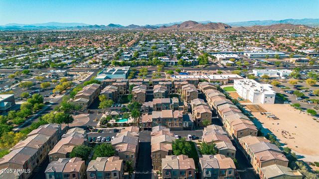 16825 N 14th Street 24, Phoenix, AZ 85022