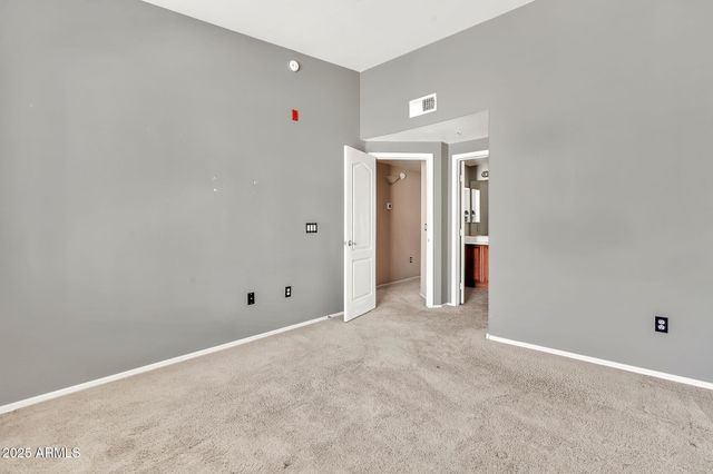 16825 N 14th Street 24, Phoenix, AZ 85022