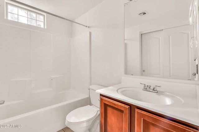 16825 N 14th Street 24, Phoenix, AZ 85022