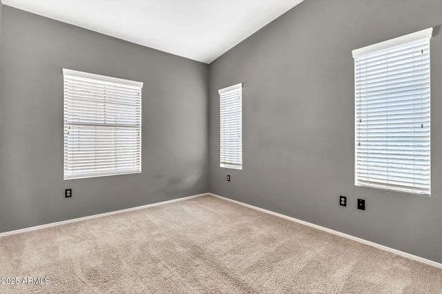 16825 N 14th Street 24, Phoenix, AZ 85022