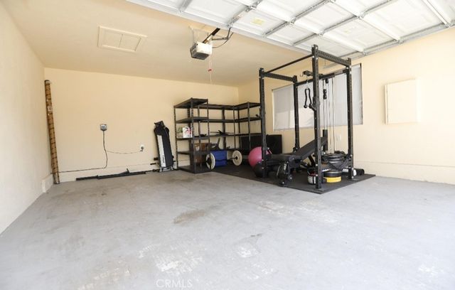 11925 Daleside Avenue, Hawthorne, CA 90250