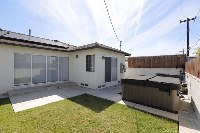 11925 Daleside Avenue, Hawthorne, CA 90250