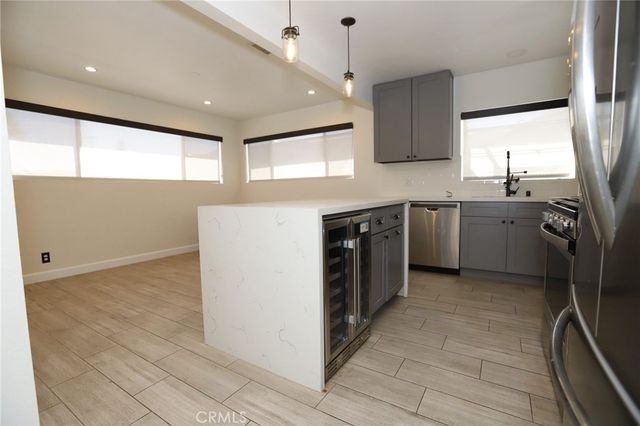 11925 Daleside Avenue, Hawthorne, CA 90250