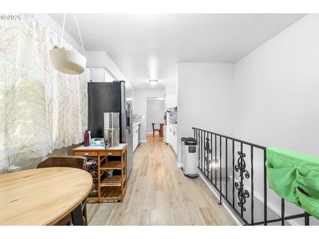 3034 Se 170TH Ave, Portland, OR 97236