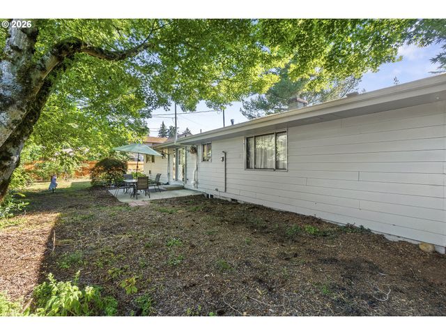 3034 Se 170TH Ave, Portland, OR 97236